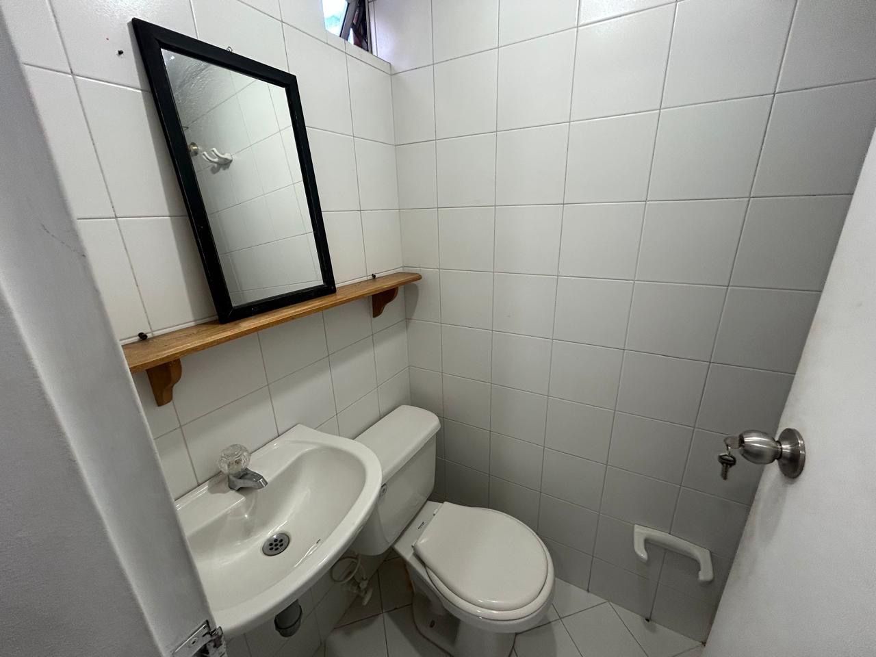 APARTAMENTO EN ARRIENDO UBICADO EN MEDELLIN SECTOR LAURELES - 16