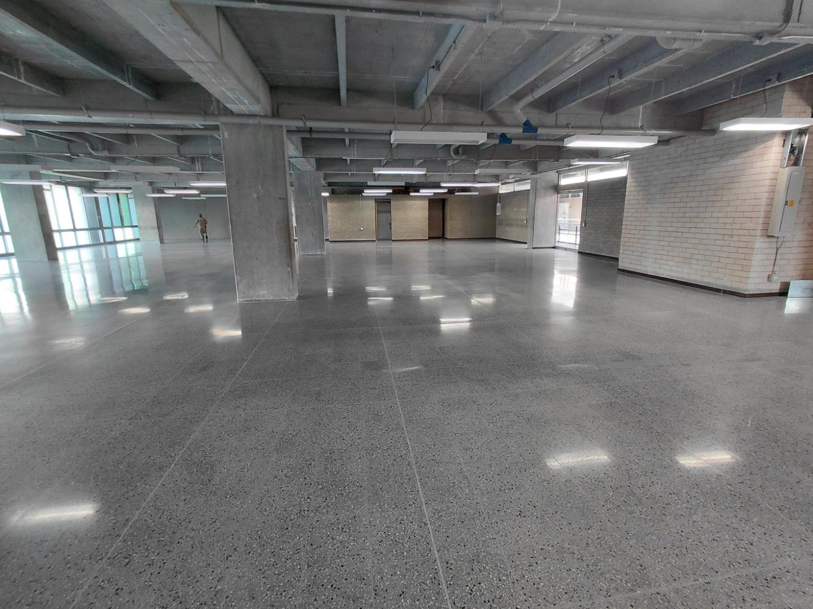 OFICINA EN ARRIENDO UBICADO EN MEDELLIN SECTOR GUAYABAL - 7
