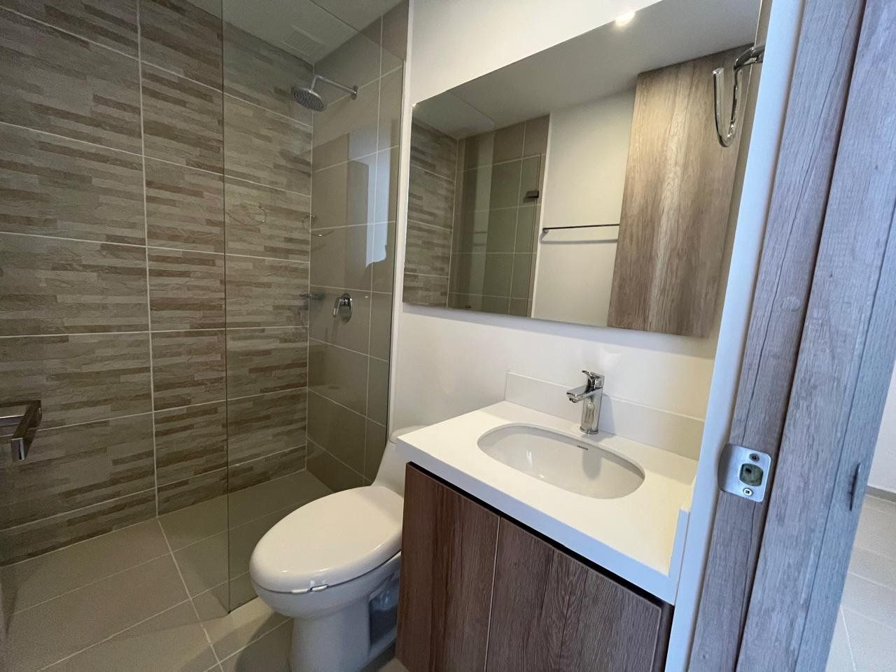APARTAMENTO EN ARRIENDO UBICADO EN MEDELLIN SECTOR POBLADO - 10