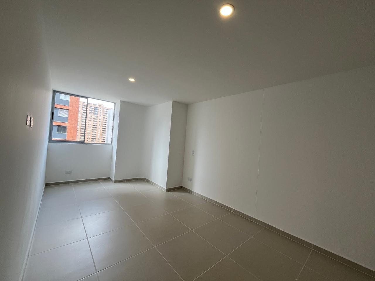 APARTAMENTO EN ARRIENDO UBICADO EN MEDELLIN SECTOR POBLADO - 5