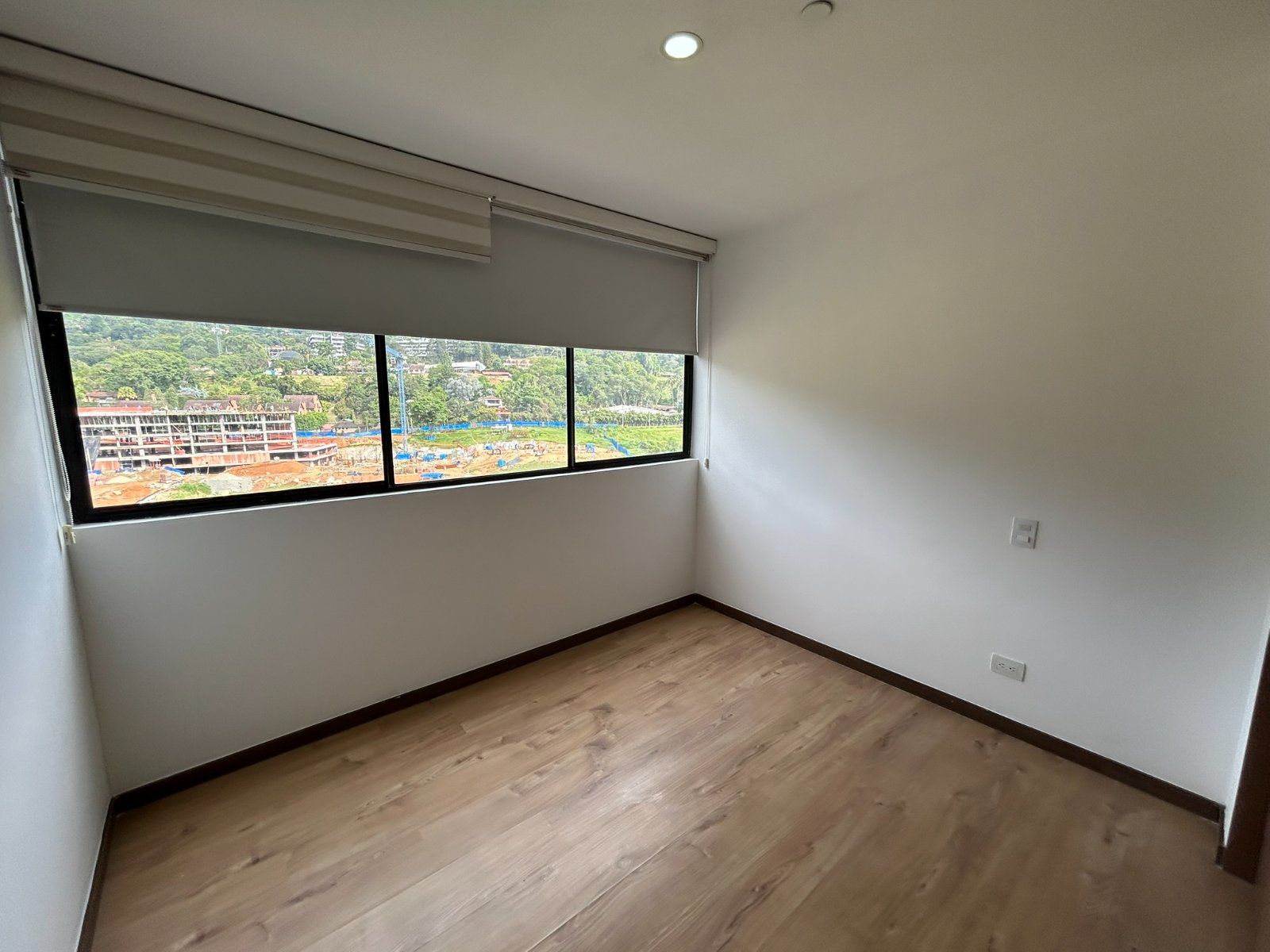 APARTAMENTO EN ARRIENDO UBICADO EN ENVIGADO SECTOR LOMA DEL ESCOBERO - 8