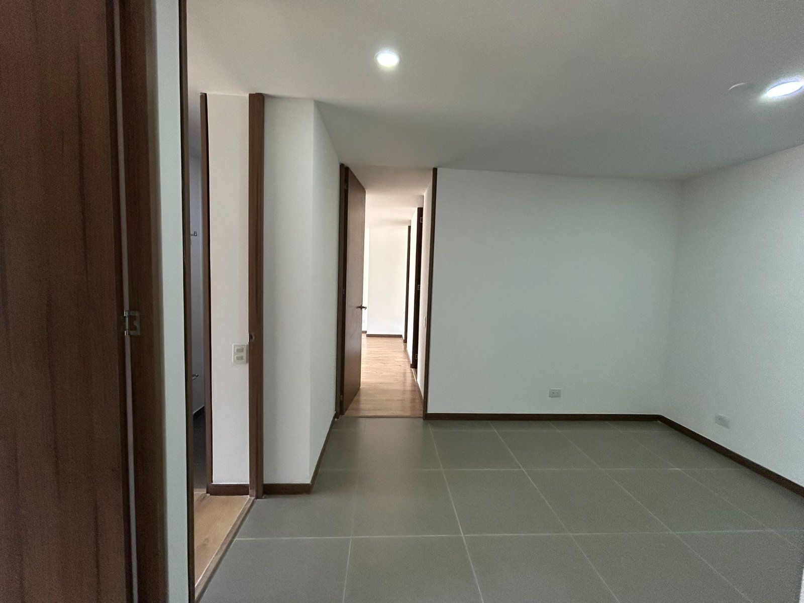 APARTAMENTO EN ARRIENDO UBICADO EN ENVIGADO SECTOR LOMA DEL ESCOBERO - 6