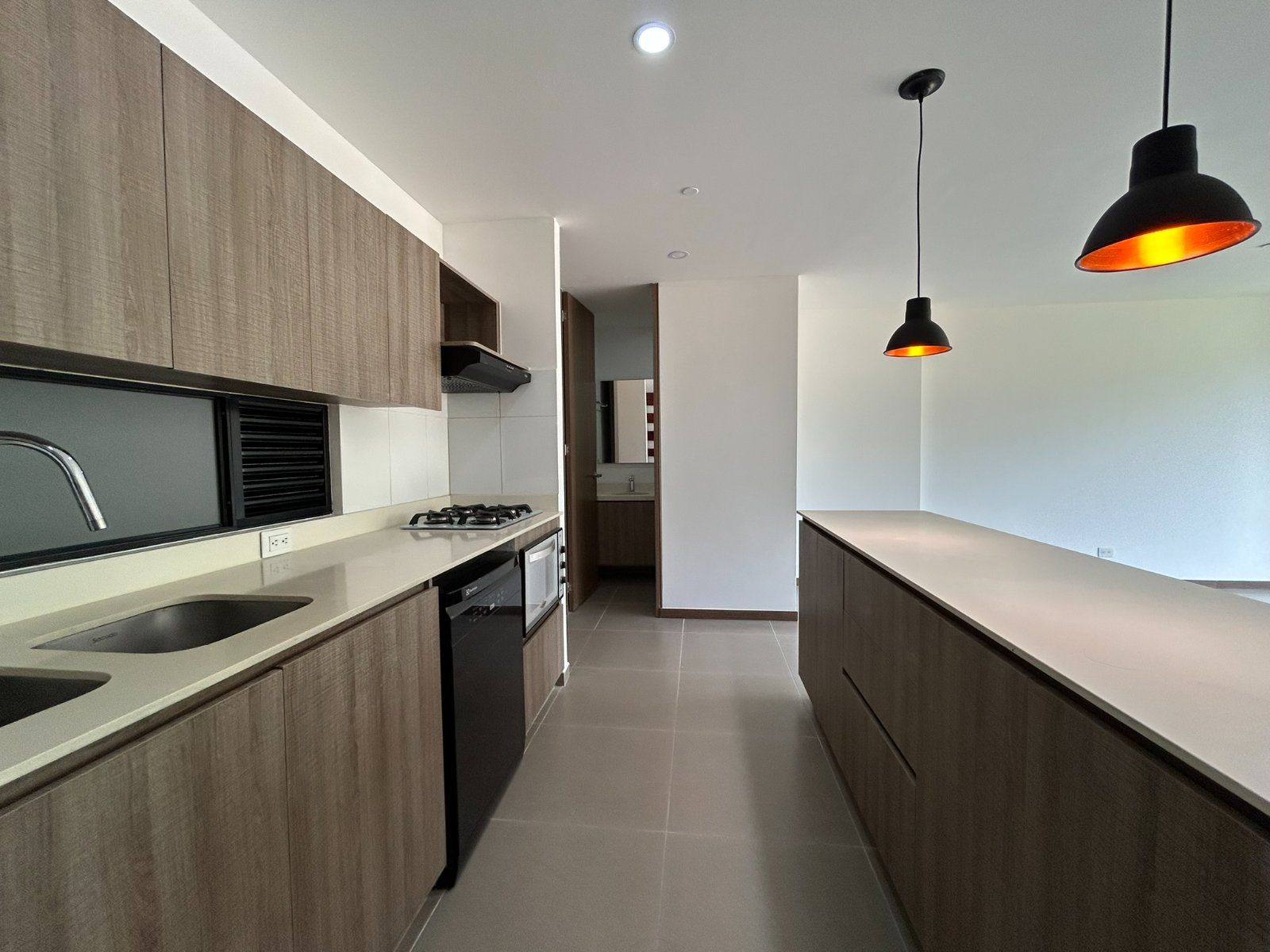 APARTAMENTO EN ARRIENDO UBICADO EN ENVIGADO SECTOR LOMA DEL ESCOBERO - 5