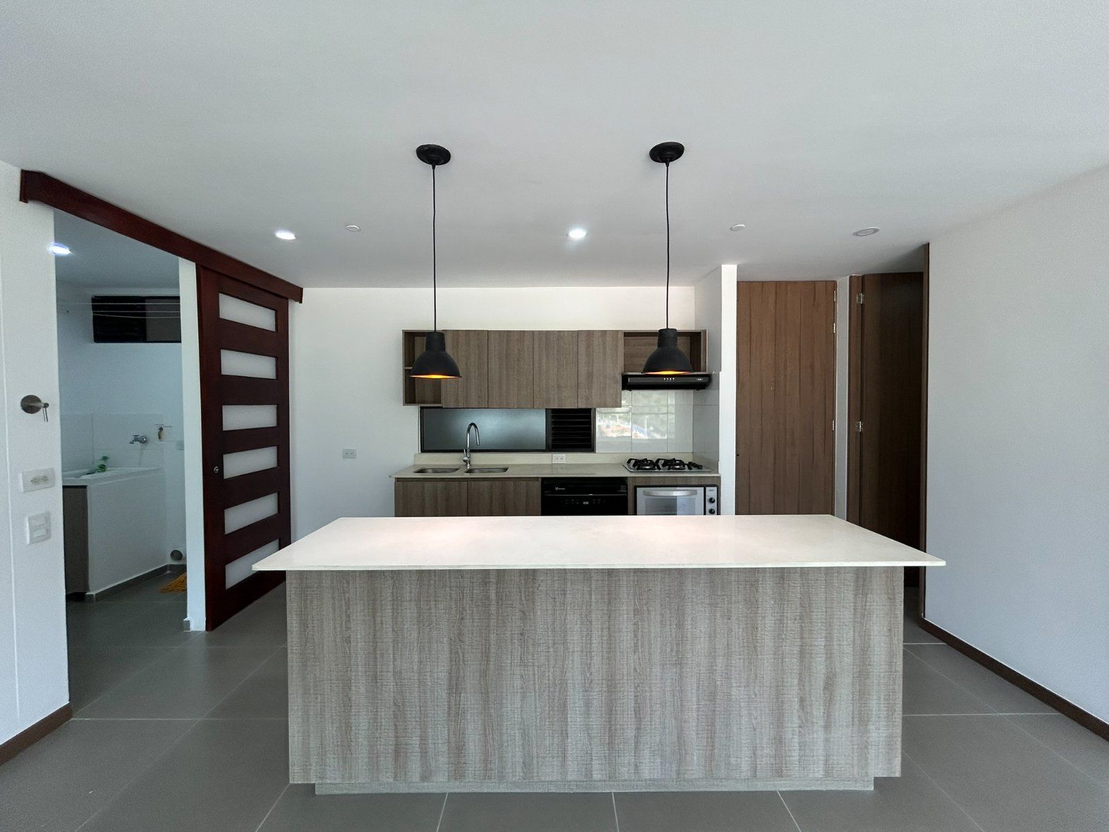 APARTAMENTO EN ARRIENDO UBICADO EN ENVIGADO SECTOR LOMA DEL ESCOBERO - 3