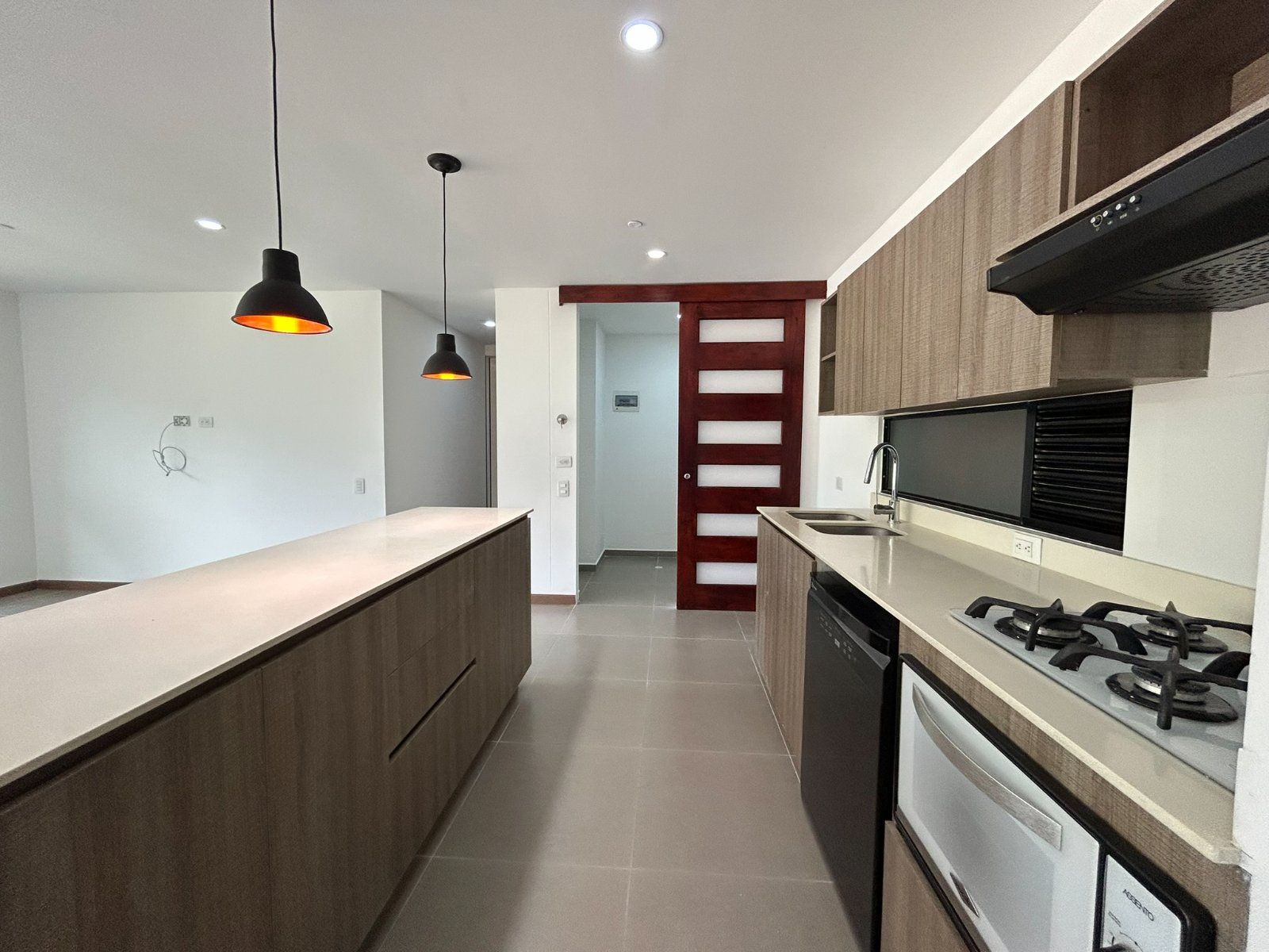 APARTAMENTO EN ARRIENDO UBICADO EN ENVIGADO SECTOR LOMA DEL ESCOBERO - 4