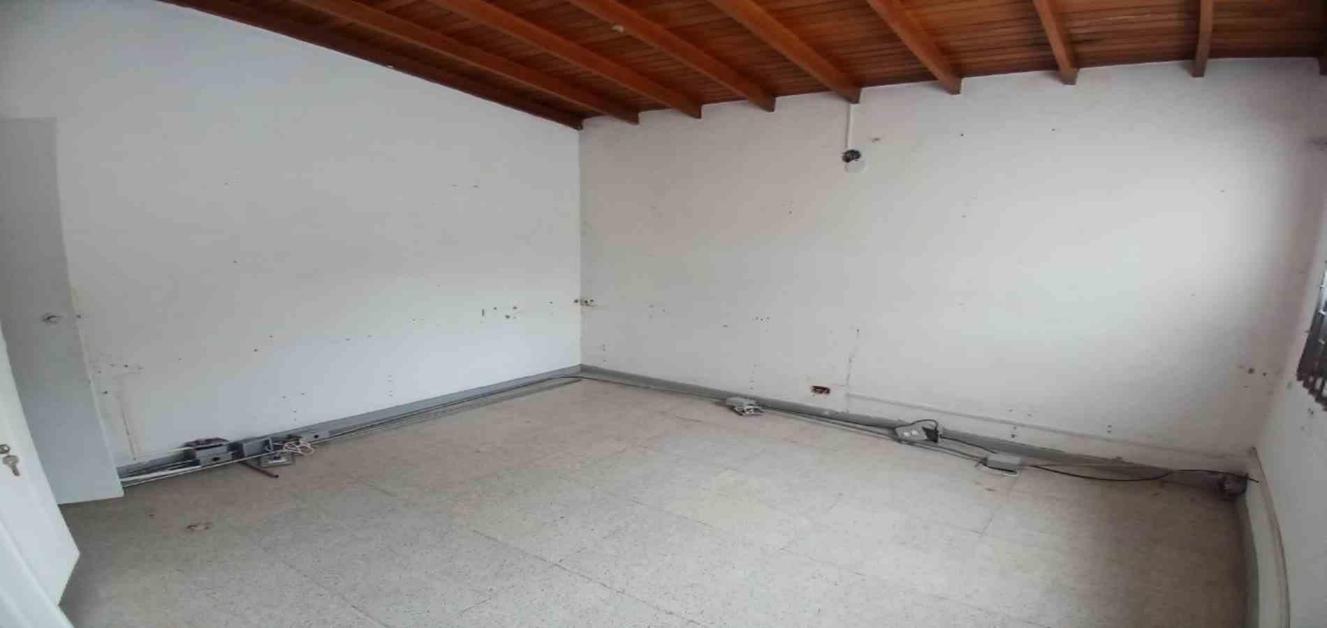 Local en arriendo ubicado en Medellín, sector Calasanz - 15