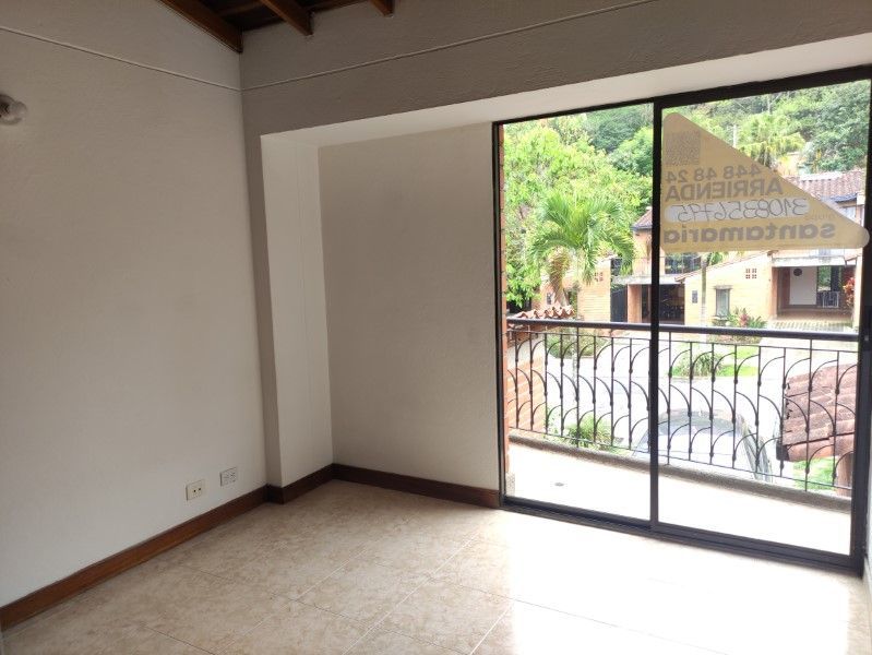 Casa en arriendo ubicada en Envigado, sector Loma de las Brujas - 9