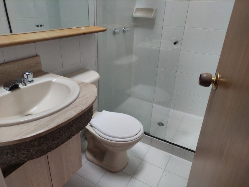 Casa en arriendo ubicada en Envigado, sector Loma de las Brujas - 20
