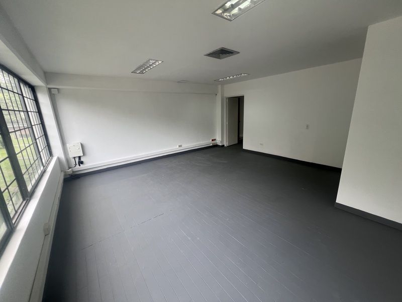 BODEGA EN ARRIENDO UBICADA EN ENVIGADO SECTOR LAS VEGAS - 2