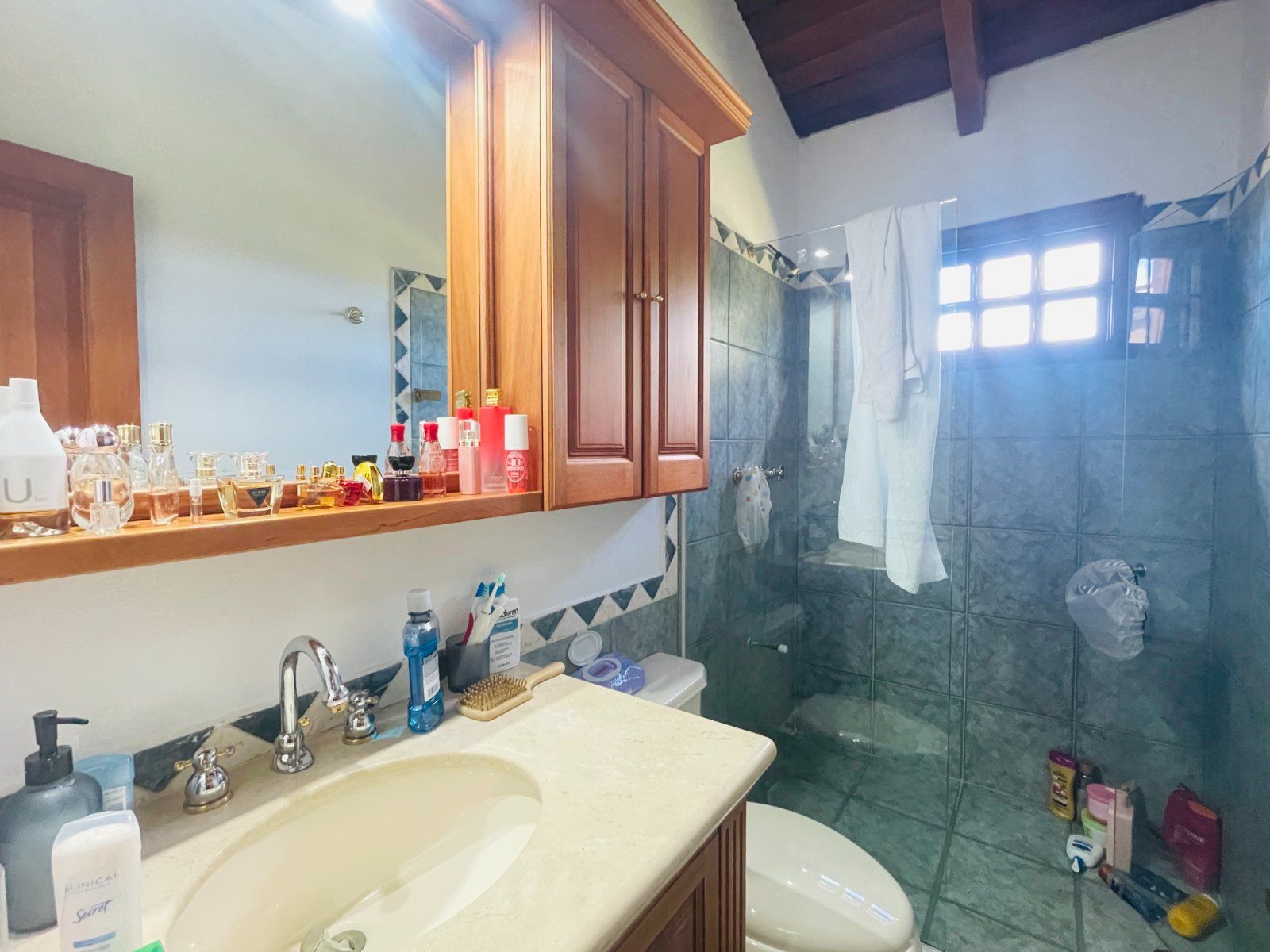 CASA EN VENTA UBICADA EN ENVIGADO SECTOR ESCOBERO - 12