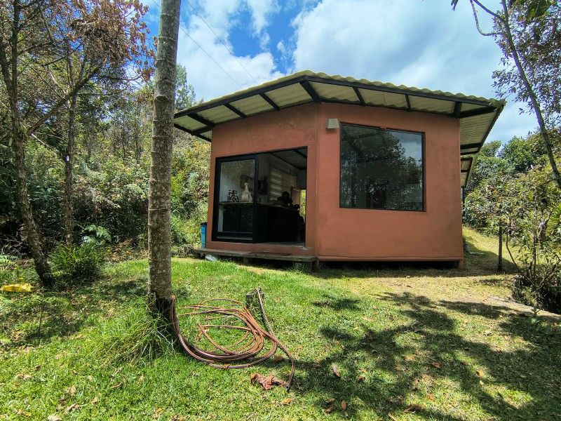 CASA EN VENTA UBICADA EN ENVIGADO SECTOR CATEDRAL - 11