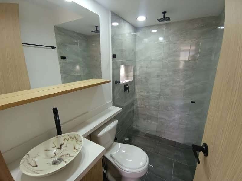 Apartamento en arriendo ubicado en El Carmen de Viboral sector Campo Alegre - 11