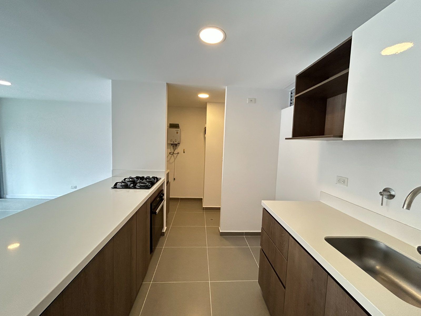 APARTAMENTO EN ARRIENDO UBICADO ENVIGADO SECTOR LOMA CUMBRES - 3