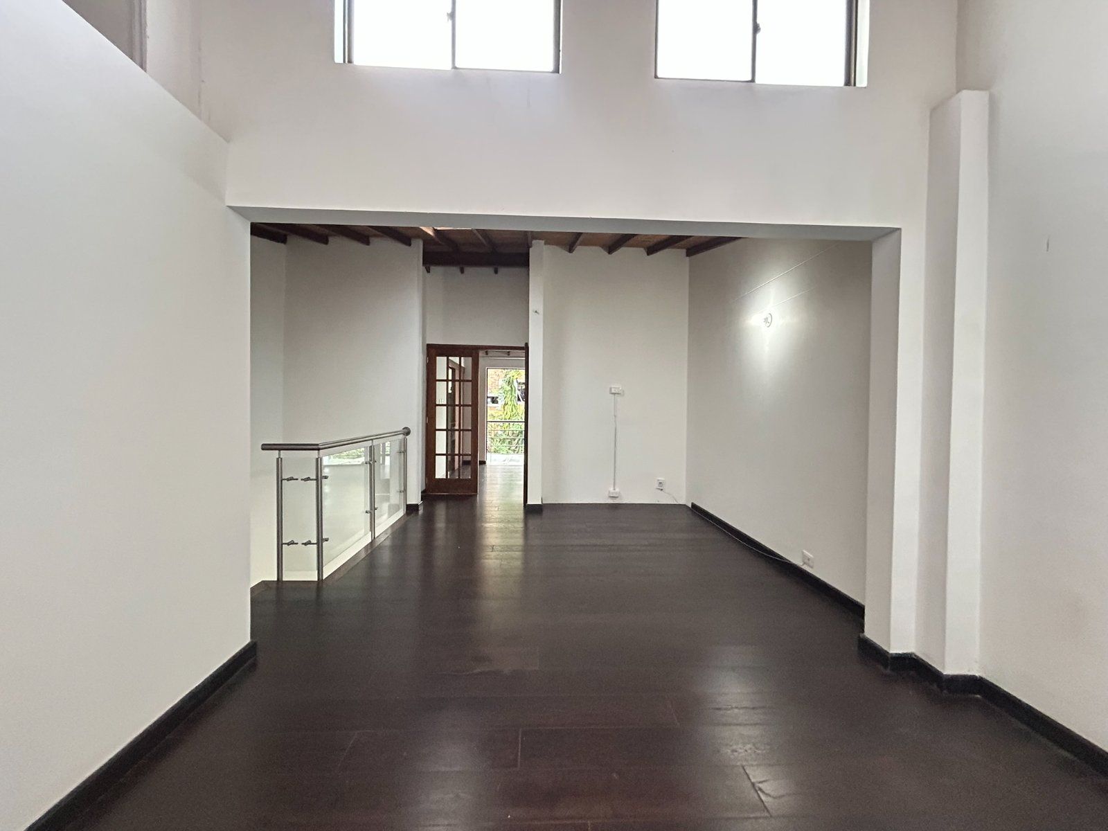 CASA EN ARRIENDO UBICADA EN ENVIGADO SECTOR CUMBRES - 4