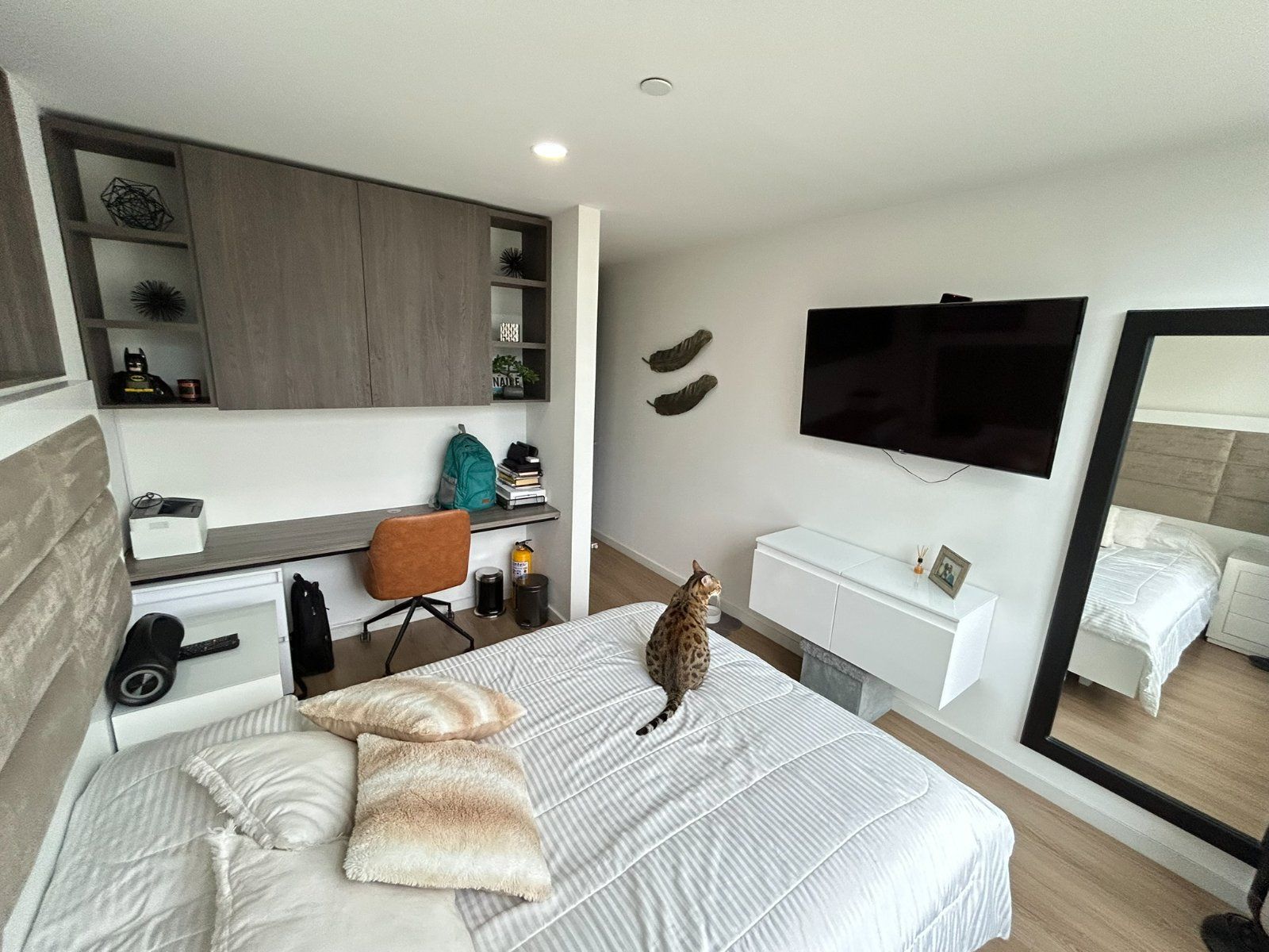 APARTAMENTO EN ARRIENDO UBICADO ENVIGADO SECTOR LOMA DE LAS BRUJAS - 13