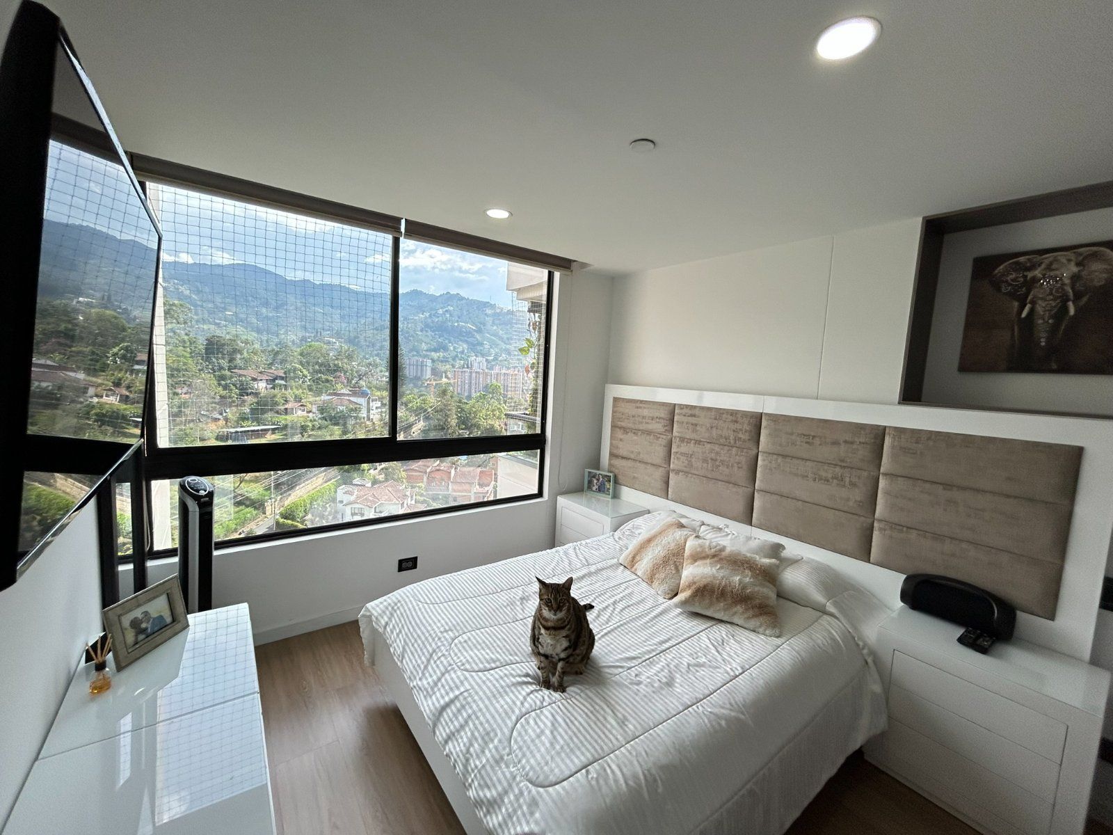 APARTAMENTO EN ARRIENDO UBICADO ENVIGADO SECTOR LOMA DE LAS BRUJAS - 10