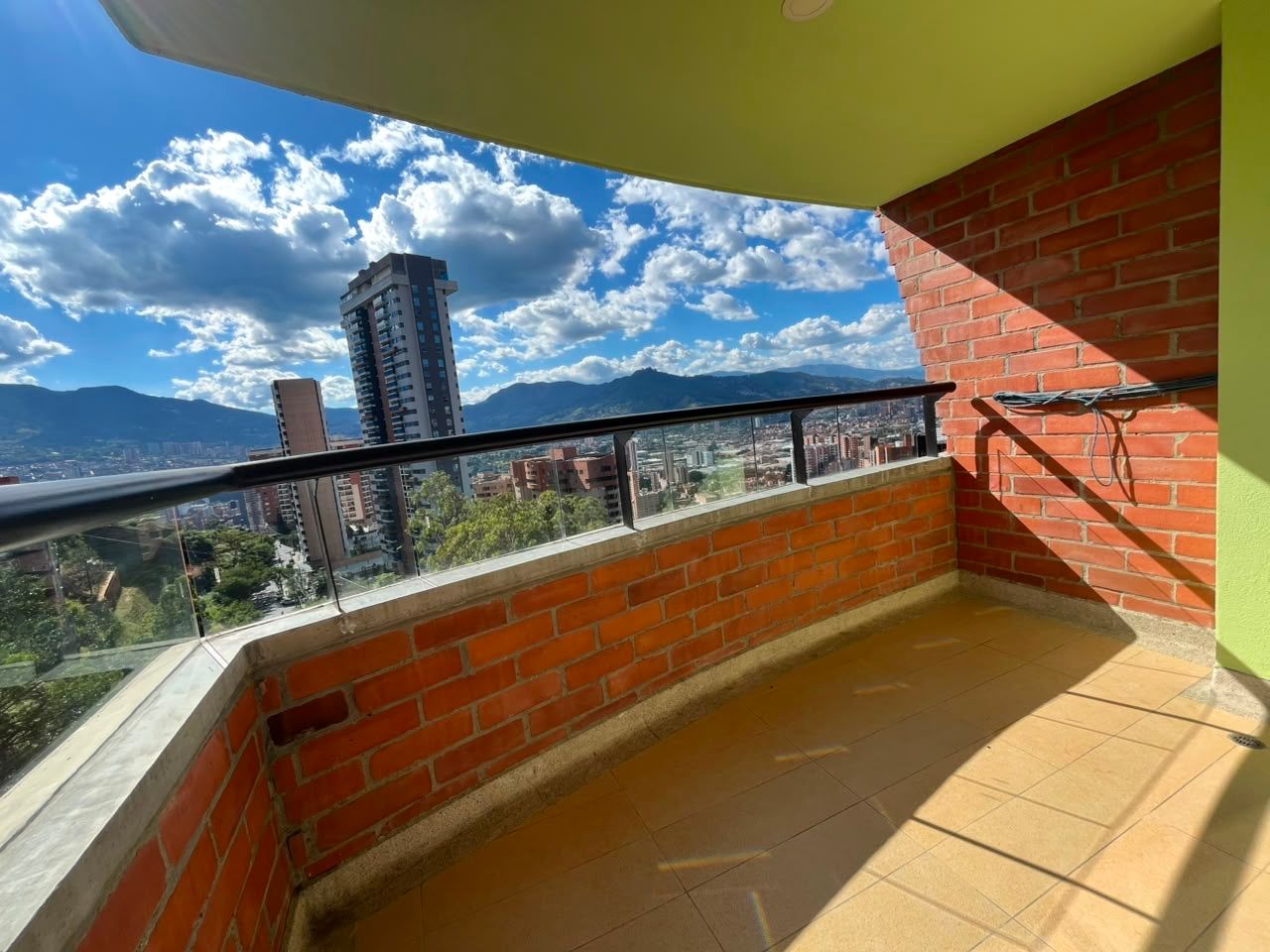 APARTAMENTO EN ARRIENDO UBICADO EN SABANETA SECTOR LAS LOMITAS - 12