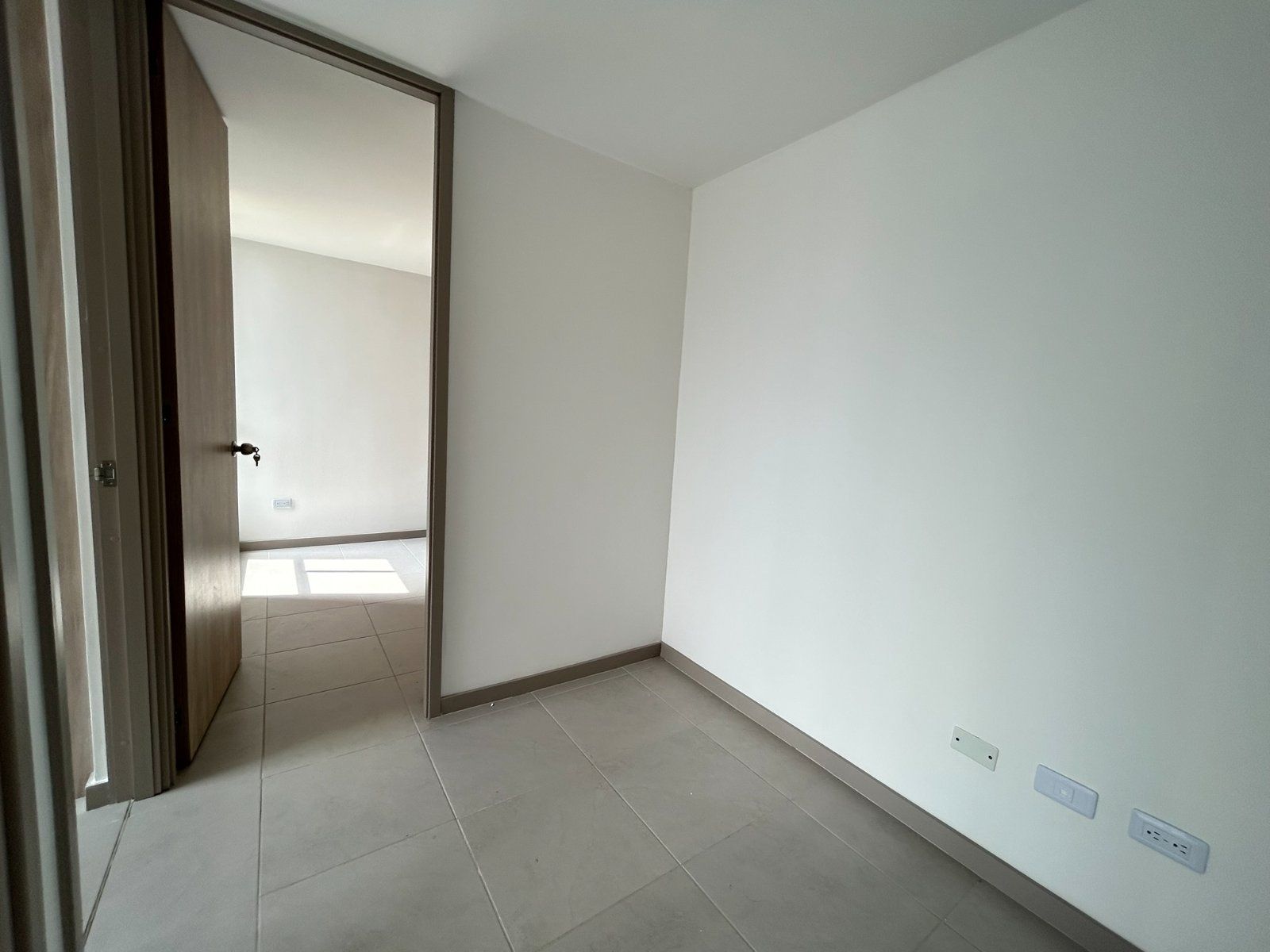 APARTAMENTO EN ARRIENDO UBICADO EN ENVIGADO SECTOR LA CUENCA - 10