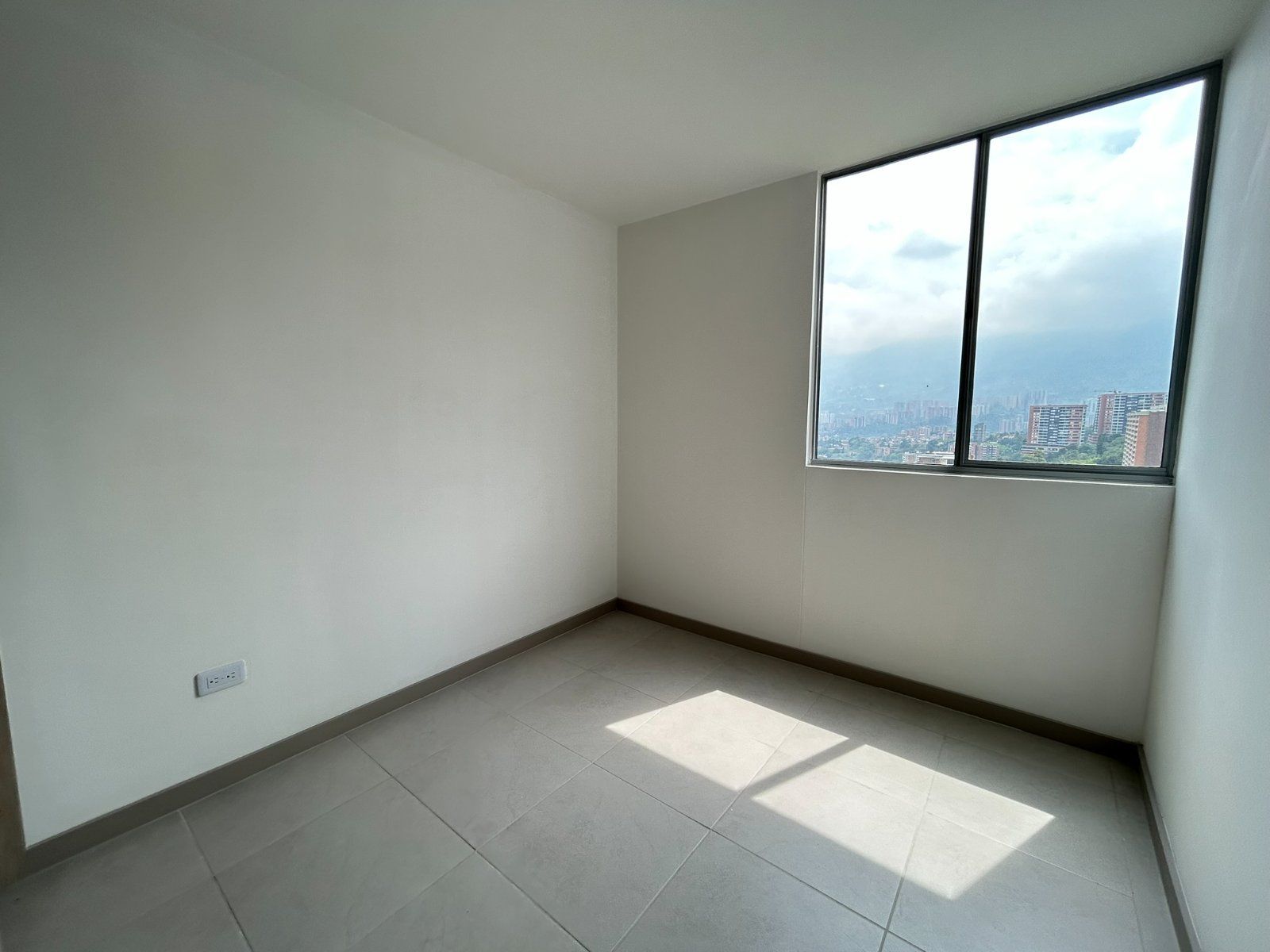 APARTAMENTO EN ARRIENDO UBICADO EN ENVIGADO SECTOR LA CUENCA - 11