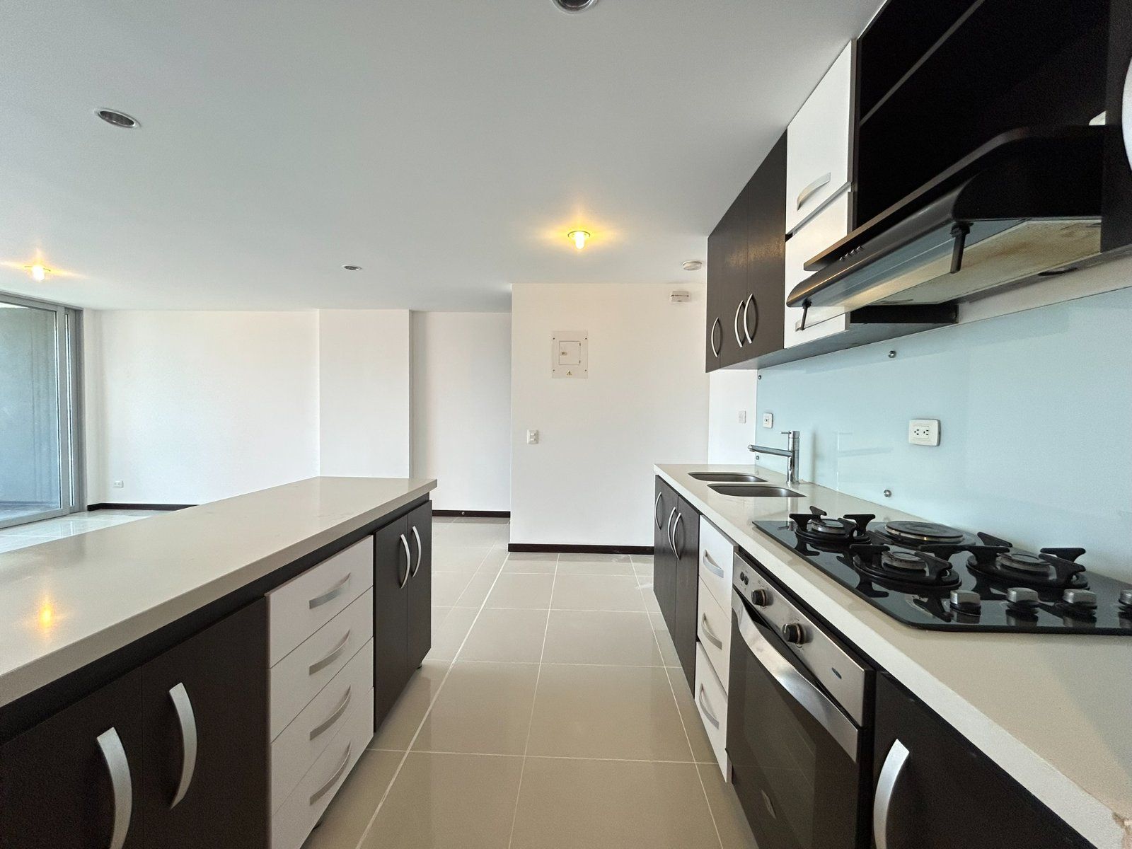 APARTAMENTO EN ARRIENDO UBICADO EN ENVIGADO SECTOR LOMA DE LAS BRUJAS - 8