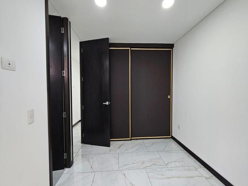 Apartamento en venta ubicado en Medellín, sector Laureles - 11