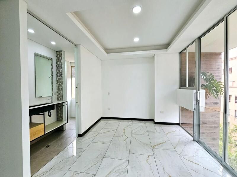 Apartamento en venta ubicado en Medellín, sector Laureles - 12