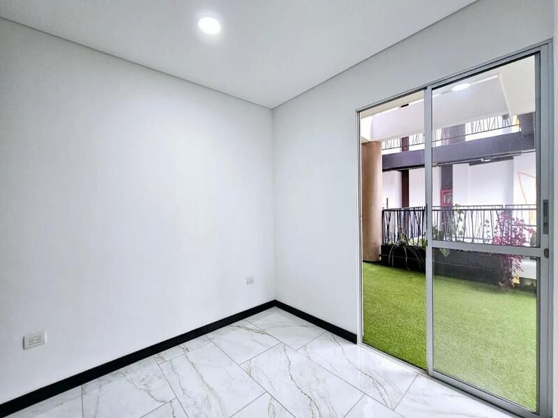 Apartamento en venta ubicado en Medellín, sector Laureles - 13
