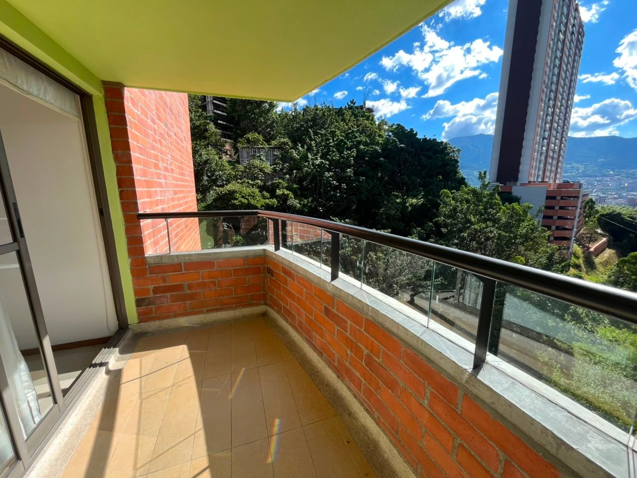 APARTAMENTO EN ARRIENDO UBICADO EN SABANETA SECTOR LAS LOMITAS - 13