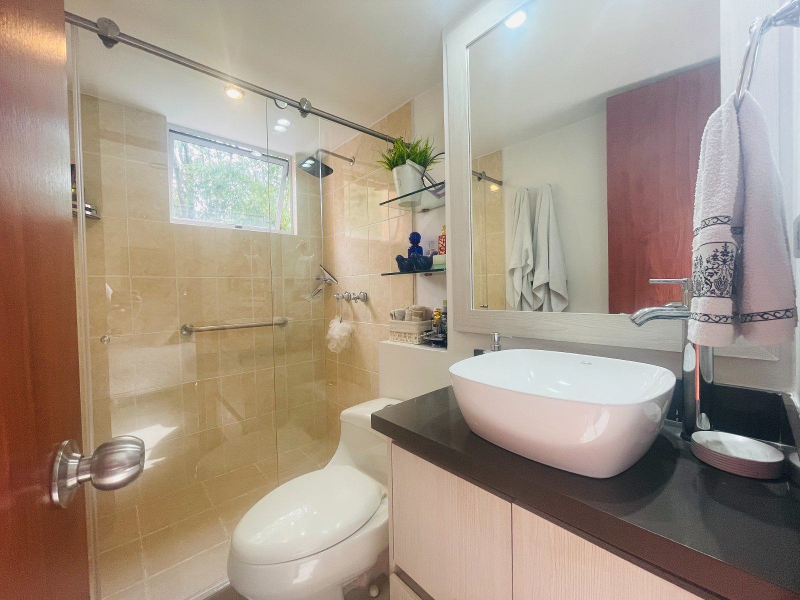 APARTAMENTO EN VENTA UBICADO EN MEDELLÍN SECTOR POBLADO - 13
