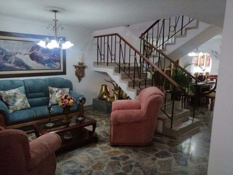 Casa en arriendo ubicada en Medellín, sector La Castellana - 3