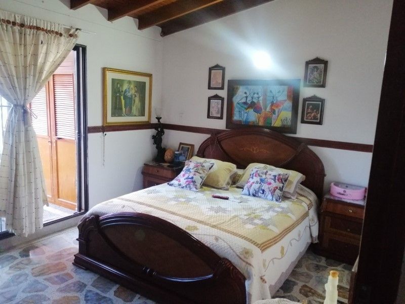 Casa en arriendo ubicada en Medellín, sector La Castellana - 6