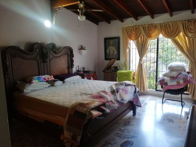 Casa en arriendo ubicada en Medellín, sector La Castellana - 8