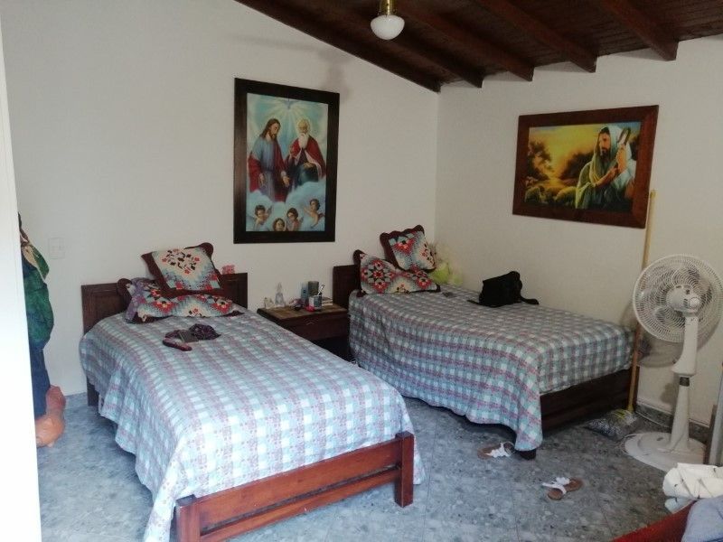 Casa en arriendo ubicada en Medellín, sector La Castellana - 10
