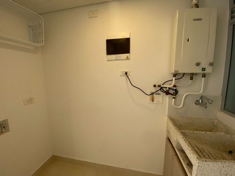 APARTAMENTO EN ARRIENDO UBICADO EN RIONEGRO SECTOR UCO - 14