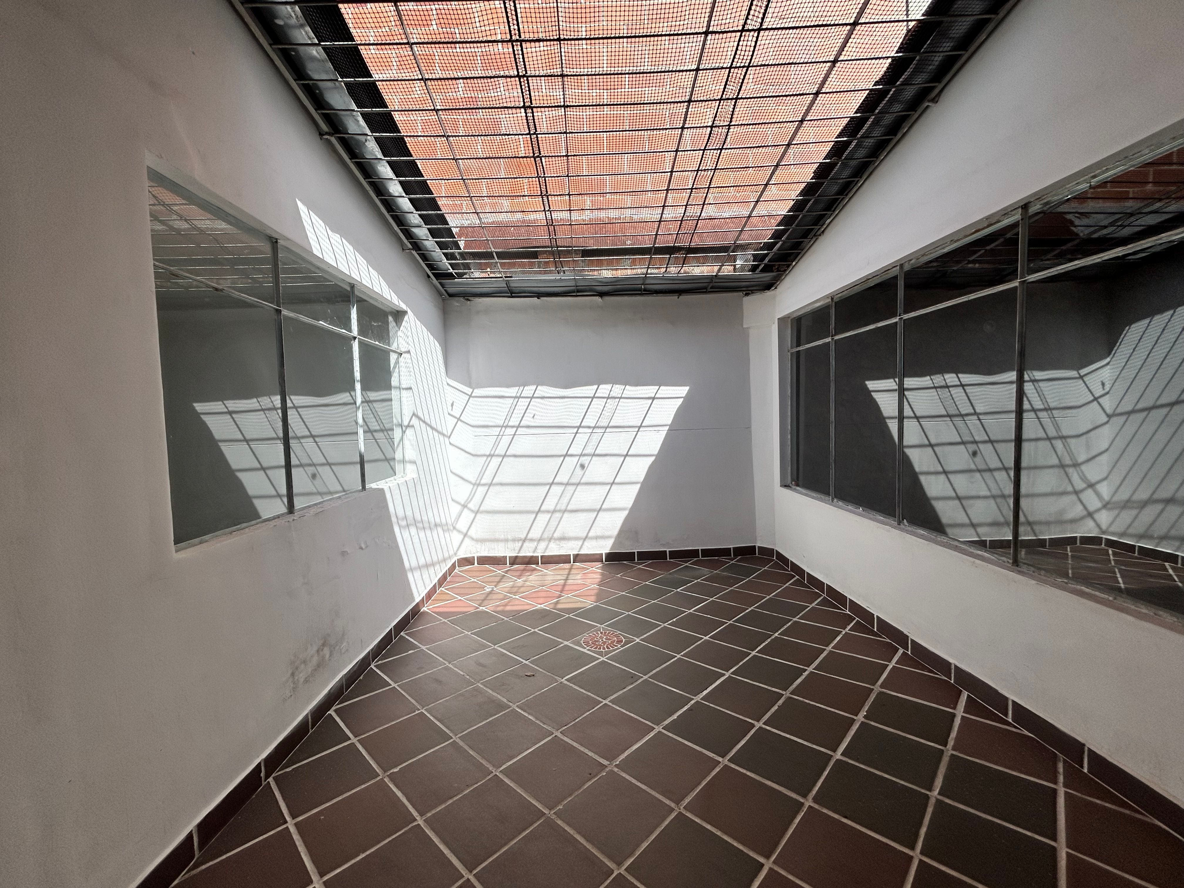 CASA EN ARRIENDO UBICADA EN MEDELLIN SECTOR ESTADIO - 14