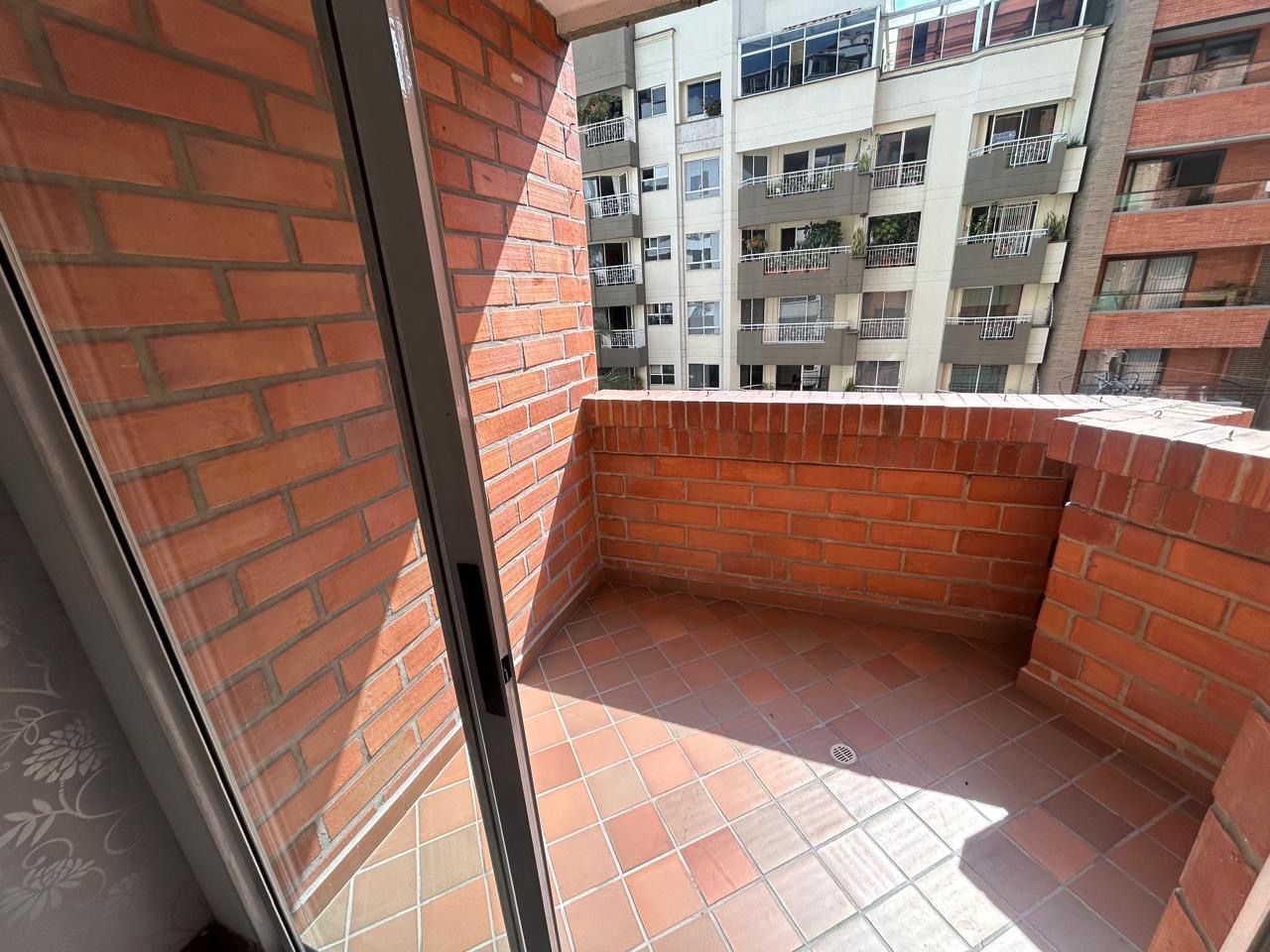 APARTAMENTO EN ARRIENDO UBICADO EN MEDELLIN SECTOR LAURELES - 20
