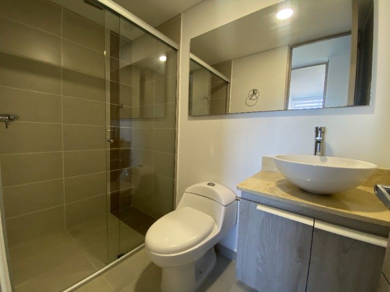 APARTAMENTO EN ARRIENDO UBICADO EN RIONEGRO SECTOR UCO - 15