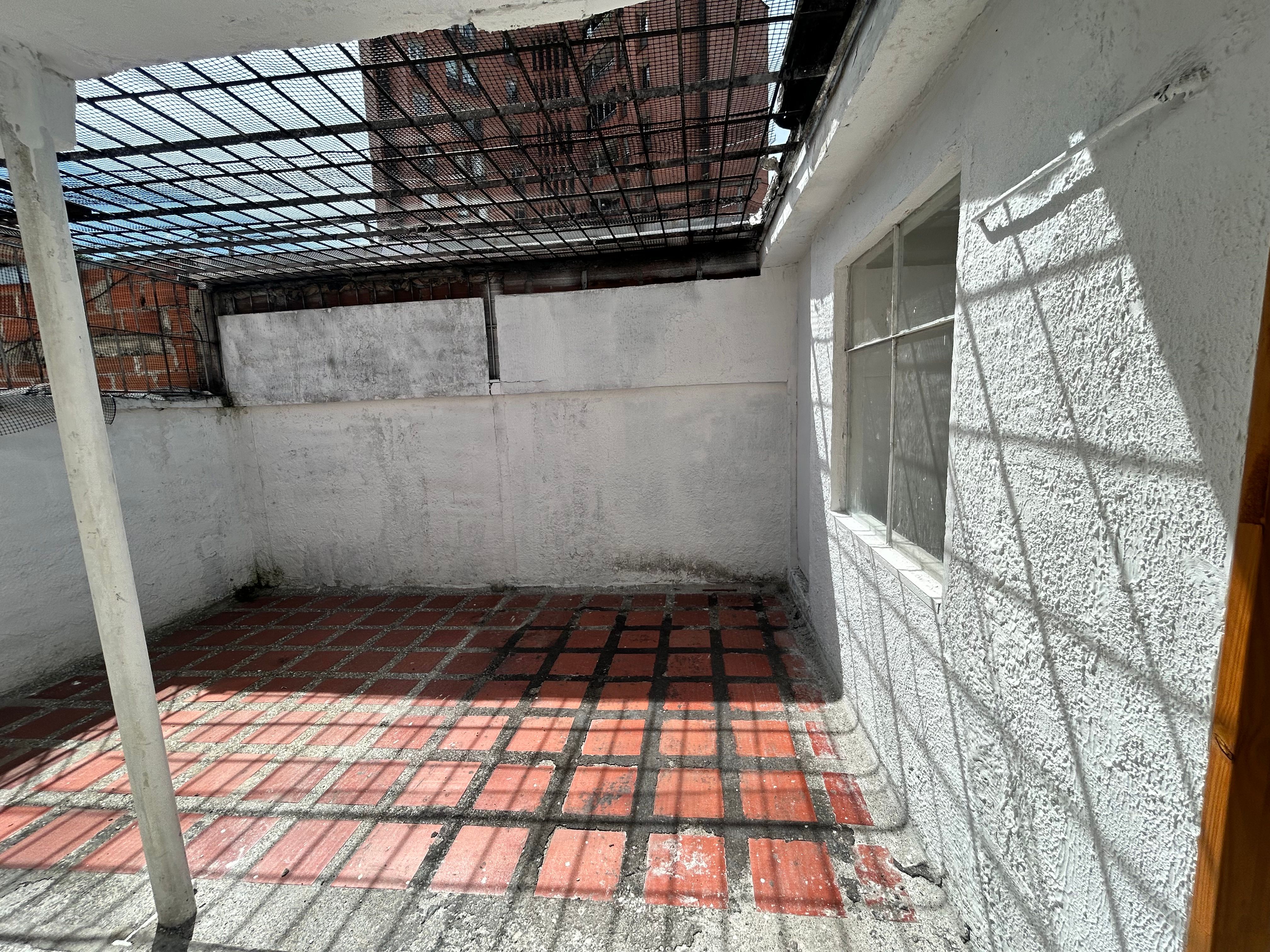 CASA EN ARRIENDO UBICADA EN MEDELLIN SECTOR ESTADIO - 15