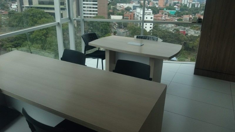 Oficina en arriendo ubicada en Medellín, sector Manila - 6