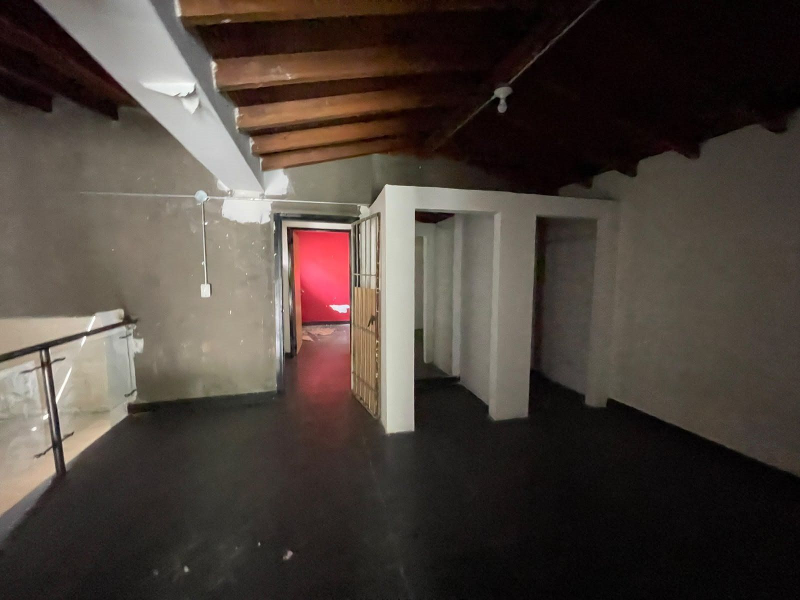 BODEGA EN ARRIENDO UBICADA EN MEDELLIN SECTOR LAURELES - 11