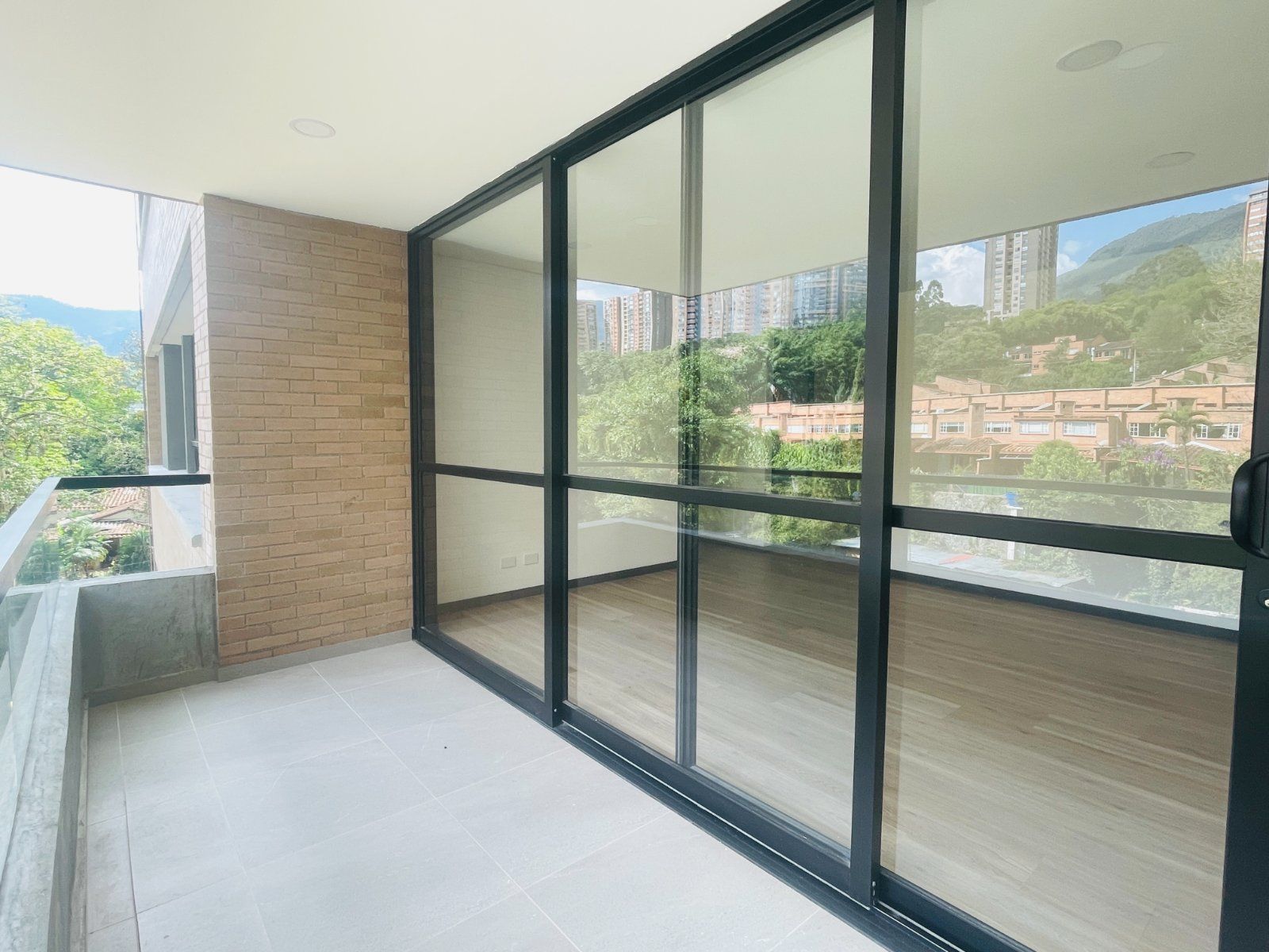APARTAMENTO EN VENTA UBICADO EN ENVIGADO SECTOR LOMA LAS BRUJAS - 17
