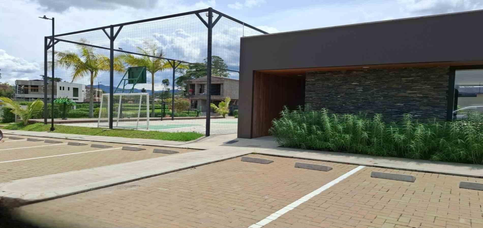 Lote en venta ubicado en Rionegro - 9