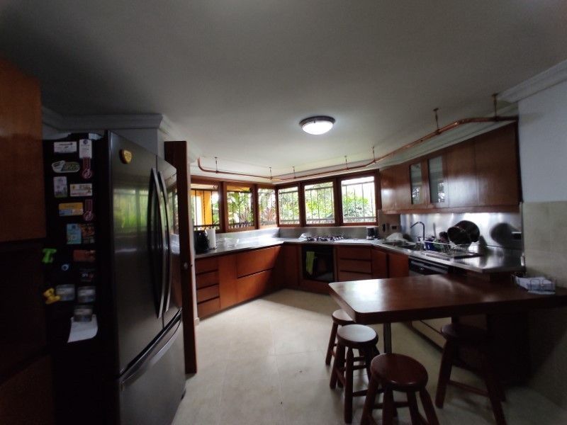 Casa en arriendo ubicada en Envigado, sector Loma del Escobero - 6