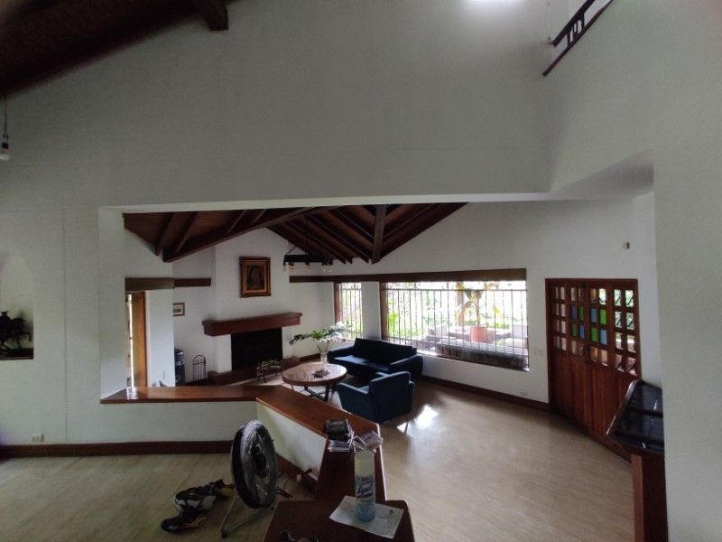 Casa en arriendo ubicada en Envigado, sector Loma del Escobero - 15