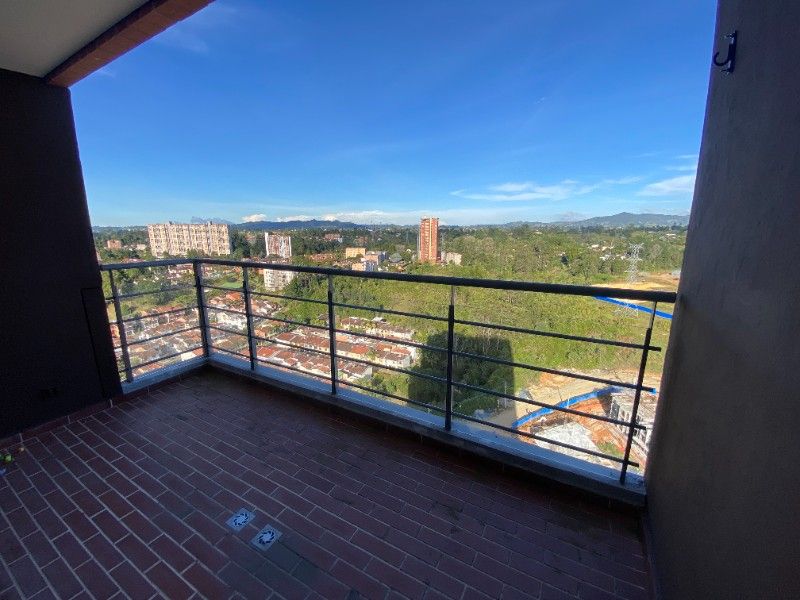 APARTAMENTO EN ARRIENDO UBICADO EN RIONEGRO SECTOR UCO - 18