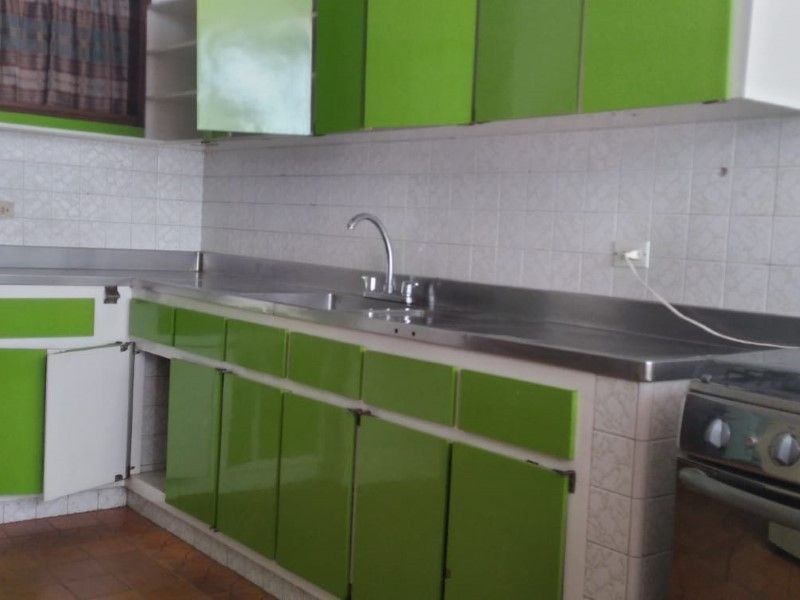 Casa en arriendo ubicada en Medellín, sector Rosales - 2