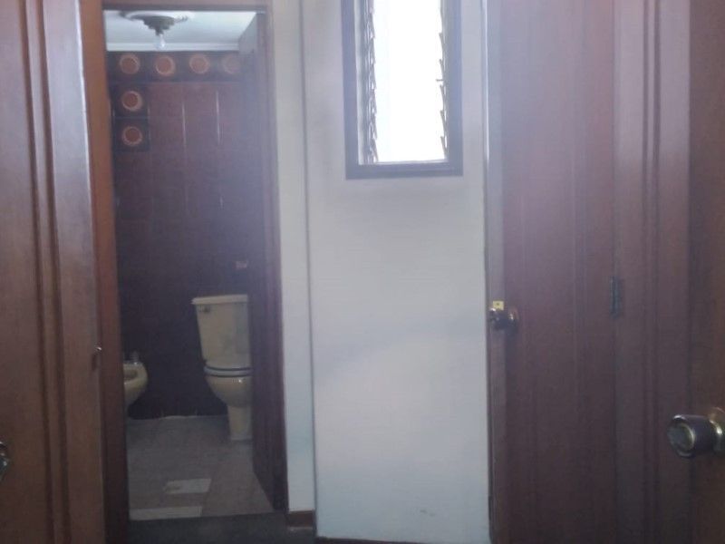Casa en arriendo ubicada en Medellín, sector Rosales - 3