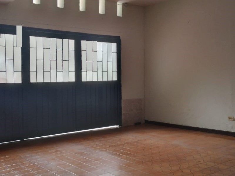 Casa en arriendo ubicada en Medellín, sector Rosales - 4