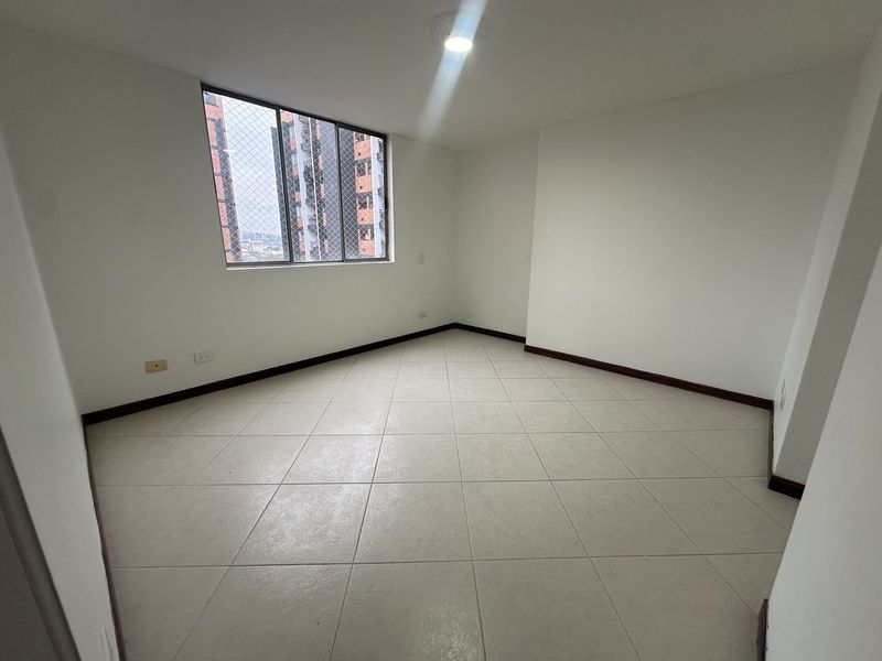Apartamento en arriendo ubicado en Envigado, sector Jardines - 6