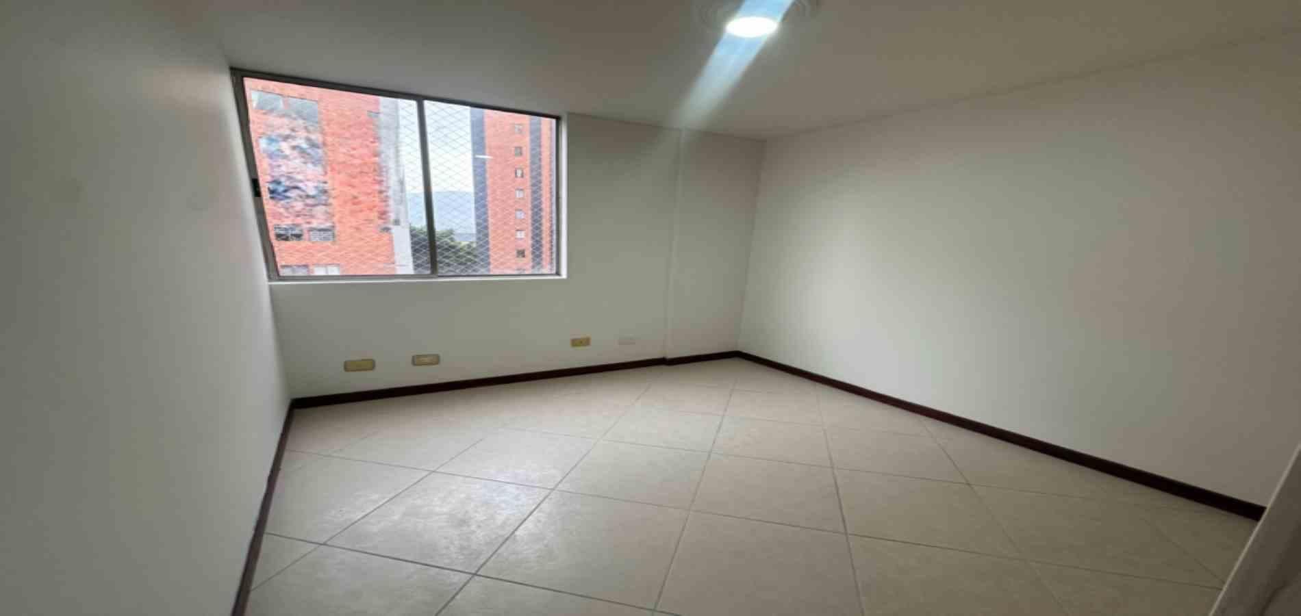 Apartamento en arriendo ubicado en Envigado, sector Jardines - 8